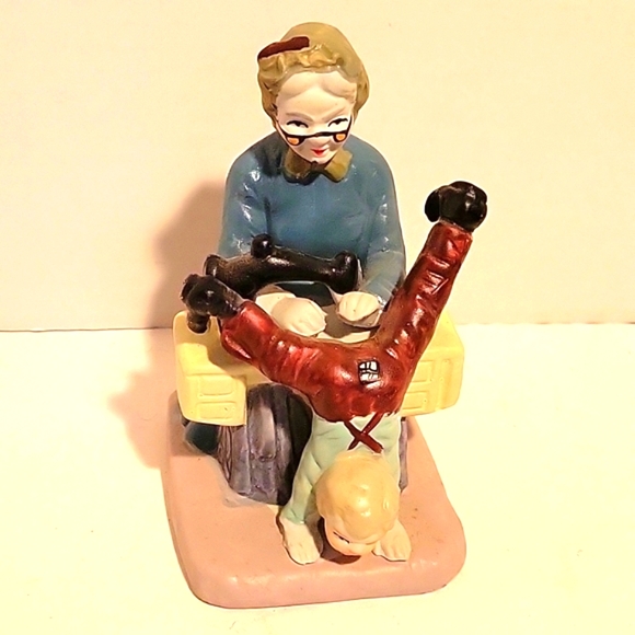 Vintage Lefton Granny Sewing Boys Pants Figurine Porcelain Sew Meema Kitschi - Picture 2 of 7